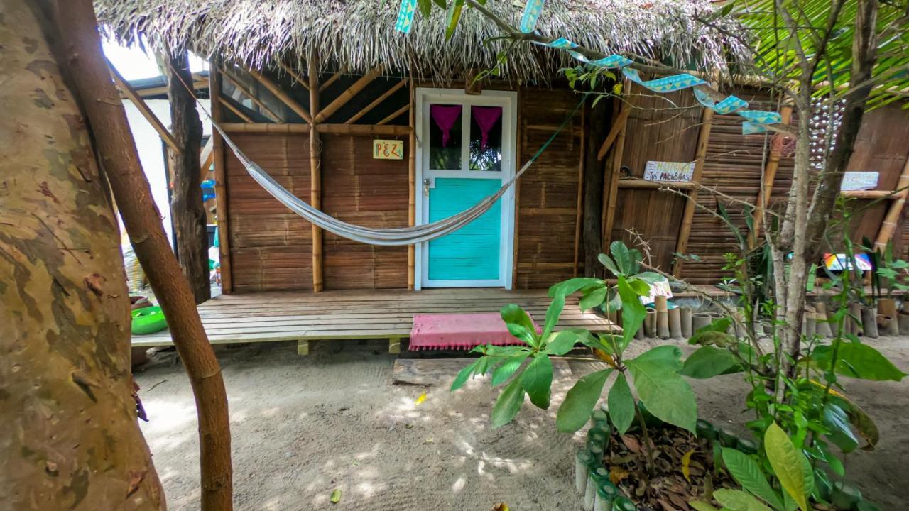 Raices Mompiche Hotel Buitenkant foto