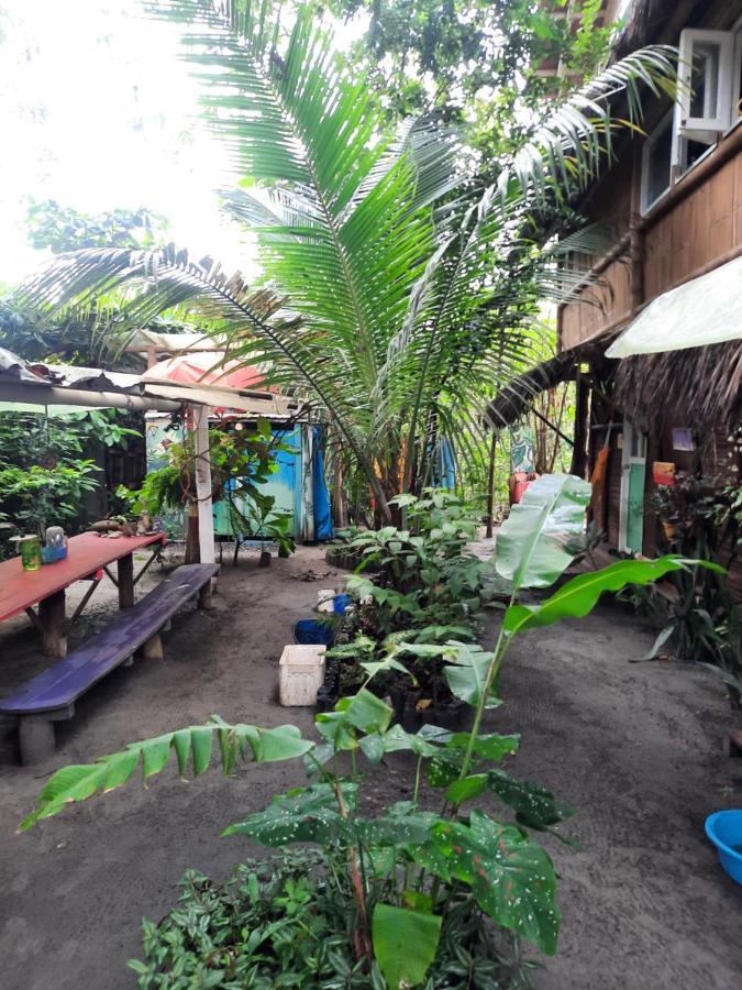 Raices Mompiche Hotel Buitenkant foto