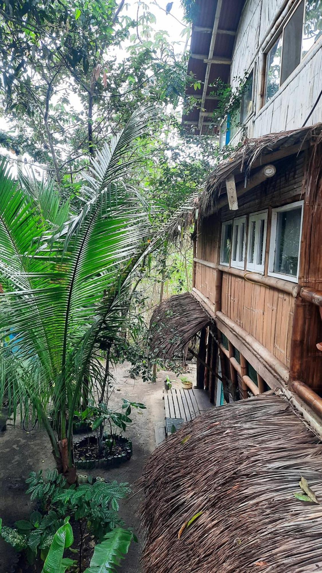 Raices Mompiche Hotel Buitenkant foto